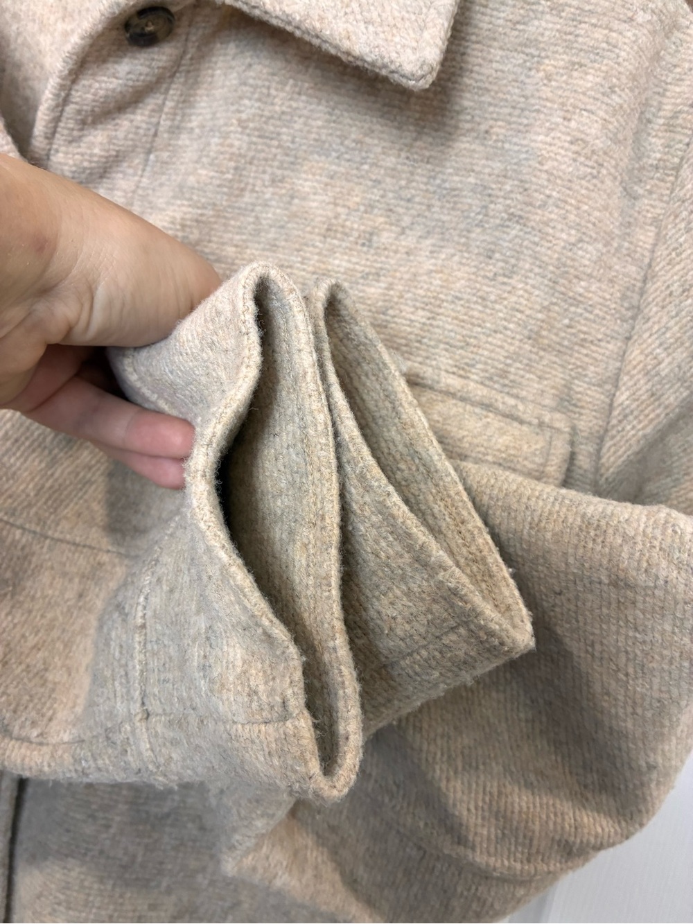 Banana Republic Shacket oatmeal tan pockets fall autumn - Picture 5 of 6
